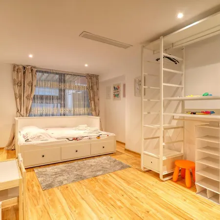 Massive 3 Bedroom Apartment In Sector 1 Apartment Bucharest