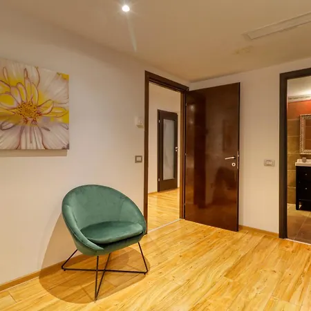 Massive 3 Bedroom Apartment In Sector 1 Apartment Bucharest